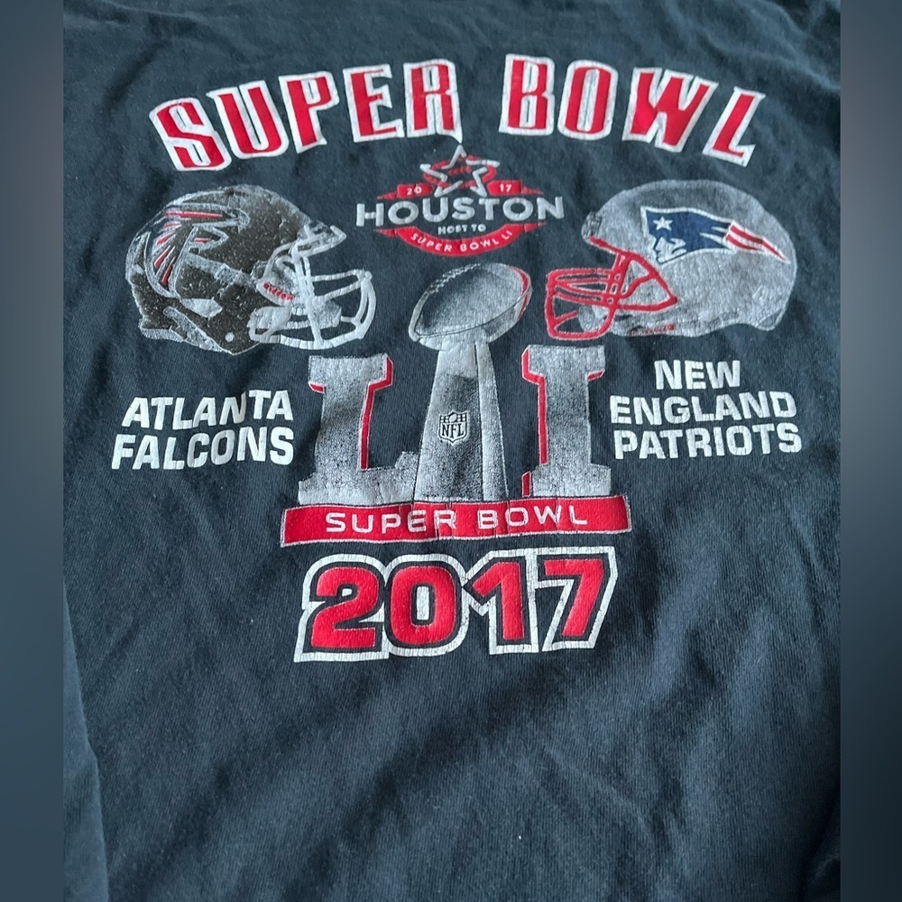 🚨Retro NFL Super Bowl 51 from 2017 Long sleeve shirt - Picture 2 of 3